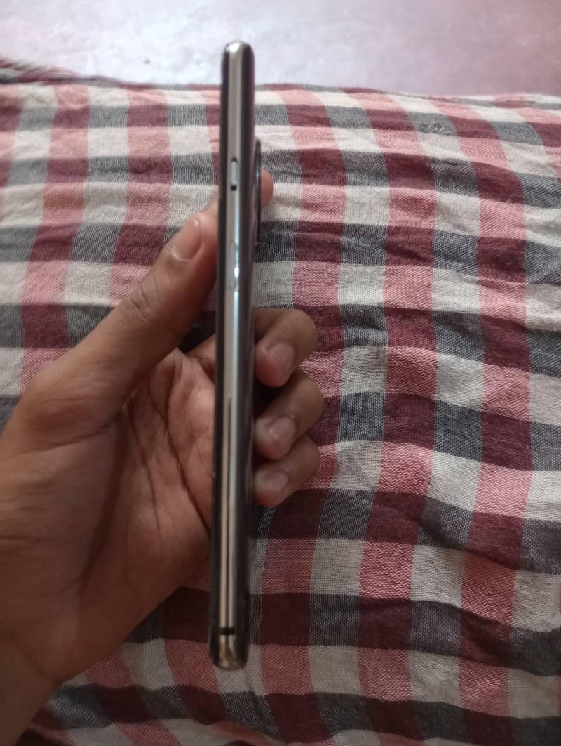 One Plus 7T 2