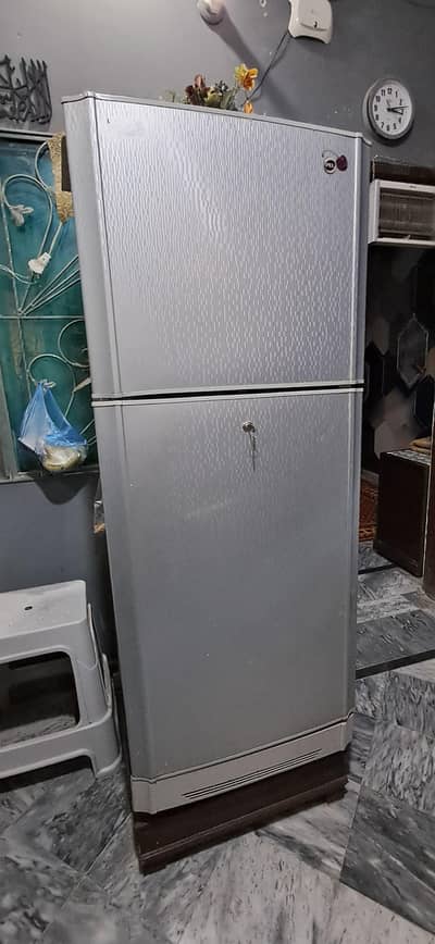 PEL Refrigerator with wooden chooki and steblizer inverter