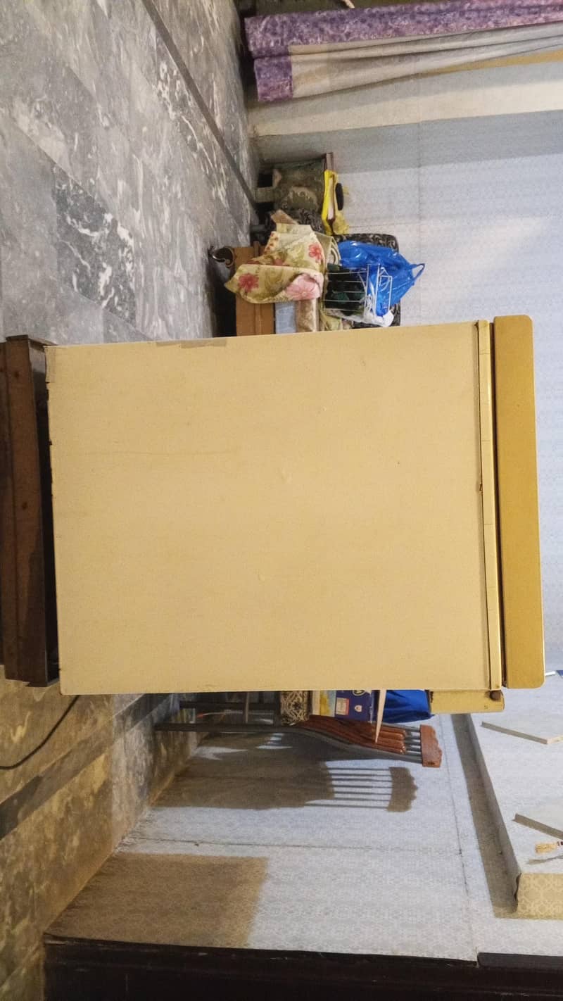 neat and clean condition 5