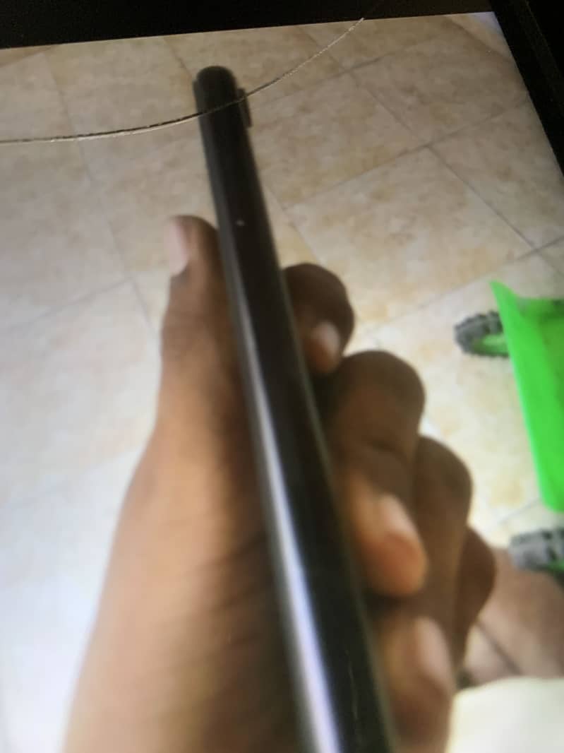 Apple iPhone XR 2