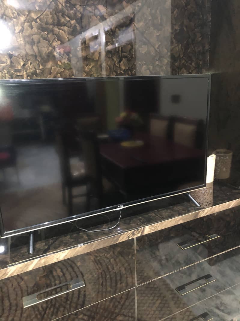 TCL LCD 0