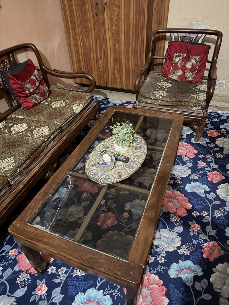 5 seater wooden sofa set with table 0