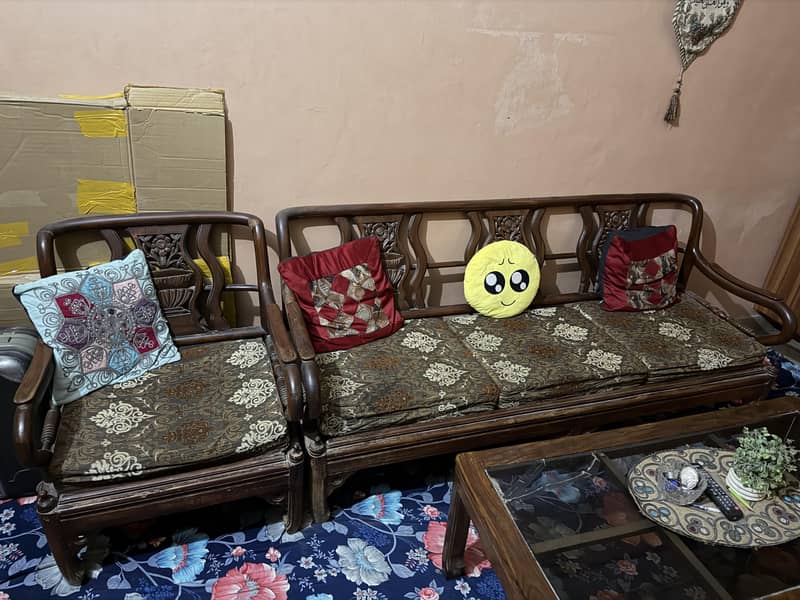 5 seater wooden sofa set with table 1