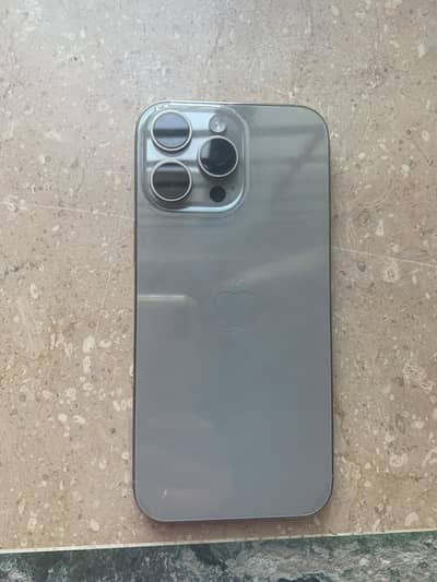 Apple iPhone 16 Pro Max