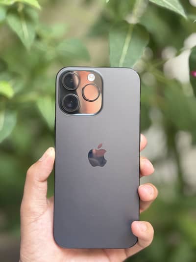 Apple iPhone 16 Pro Max
