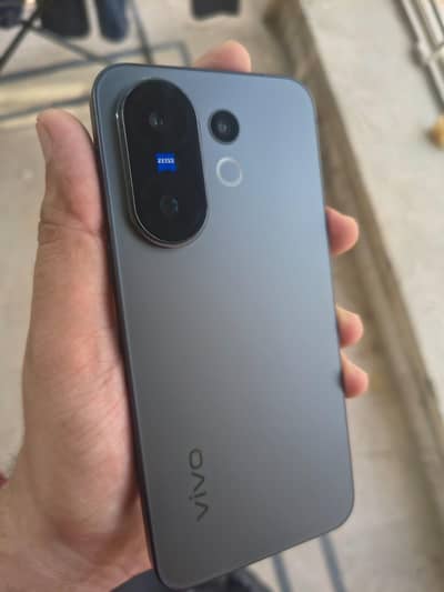 Vivo X200 FE