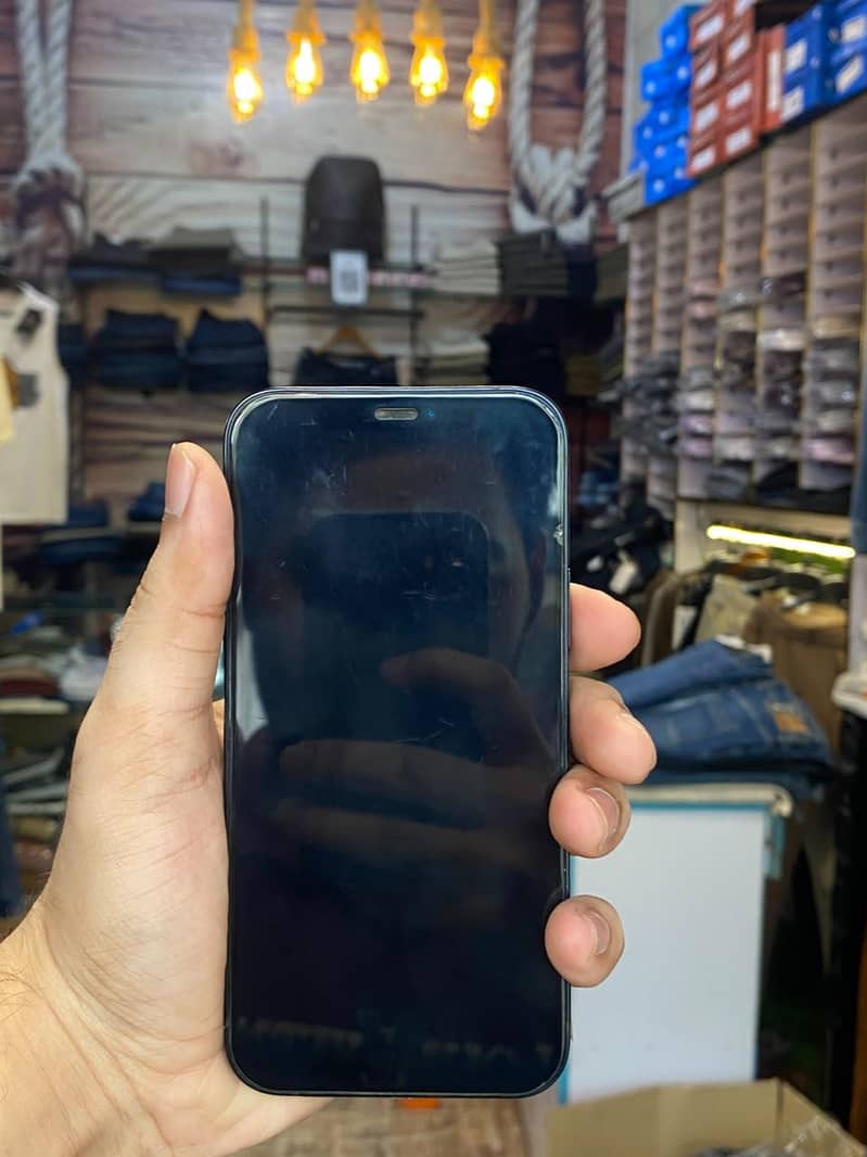 Apple iPhone 12 – Excellent Condition – Best Price 1