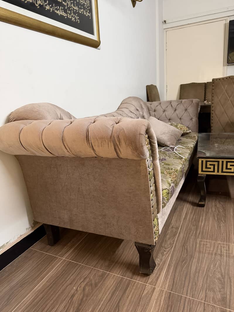 Sofa set 5