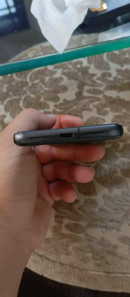 Google Pixel 8 2