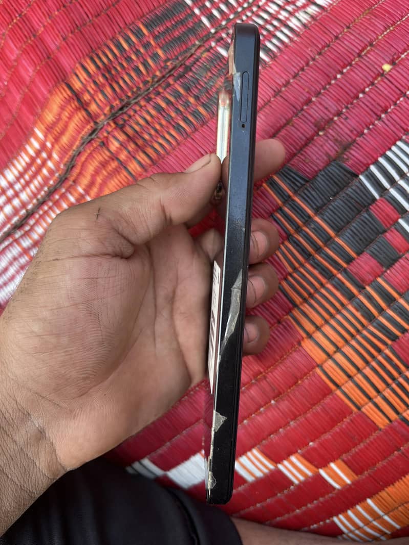 Realme  a5 2