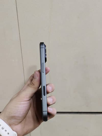 Apple iPhone 17