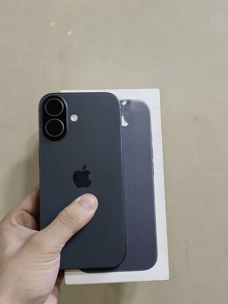 Apple iPhone 17 2