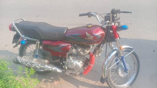 Honda 125 2024