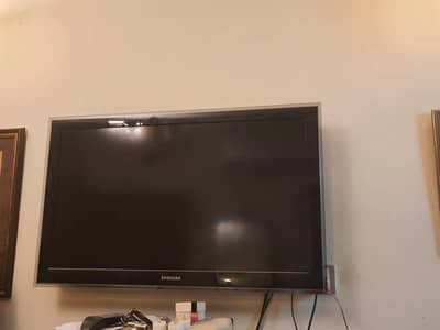 Samsung 42 inches led for sale urgent