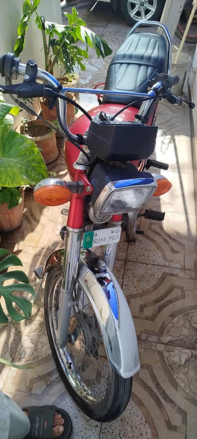 Honda CD 70 2012 model