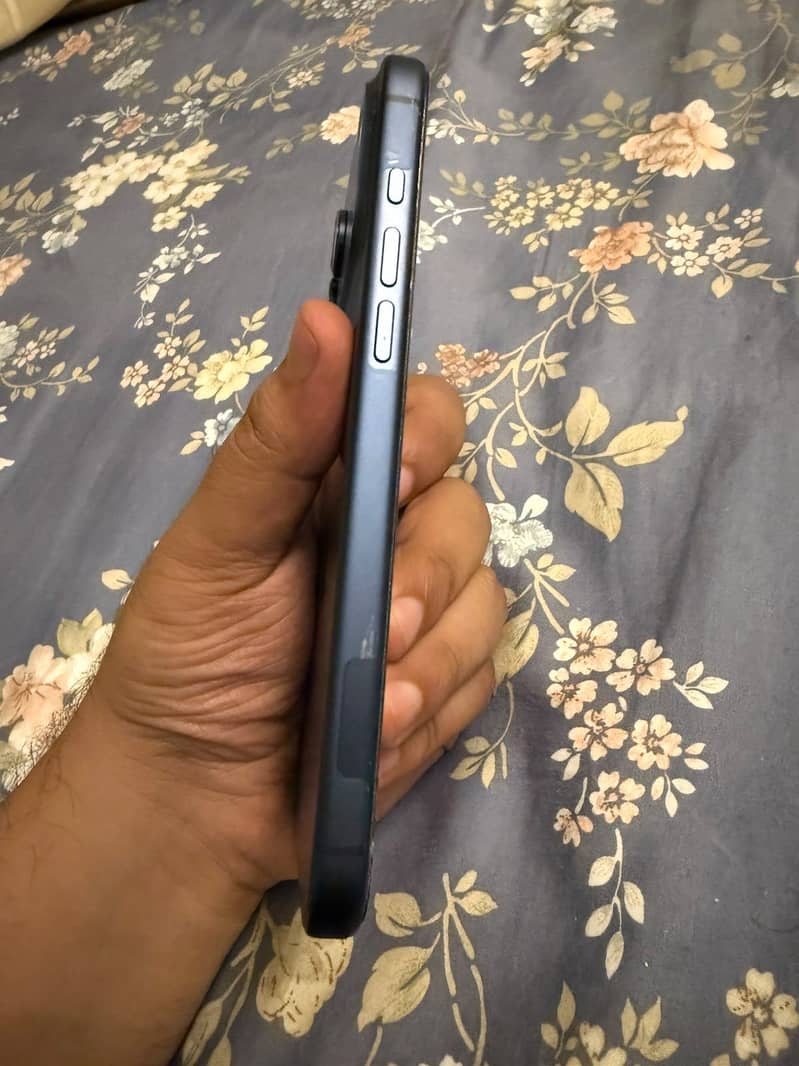 Apple iPhone 17 Pro Max 1