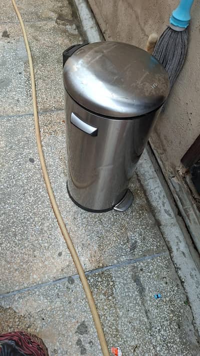 dustbin