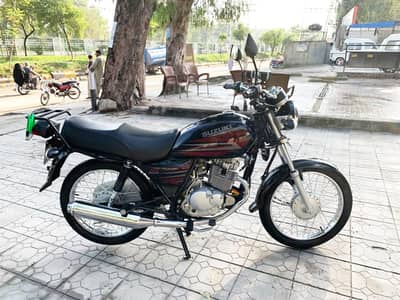 Suzuki GS 150