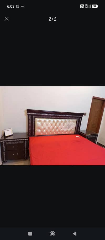 king size bed and side tables