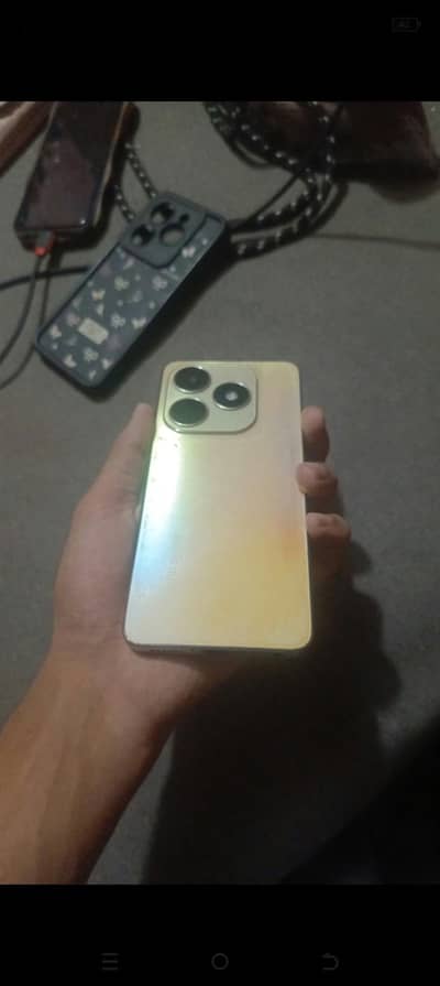 Tecno spark 20