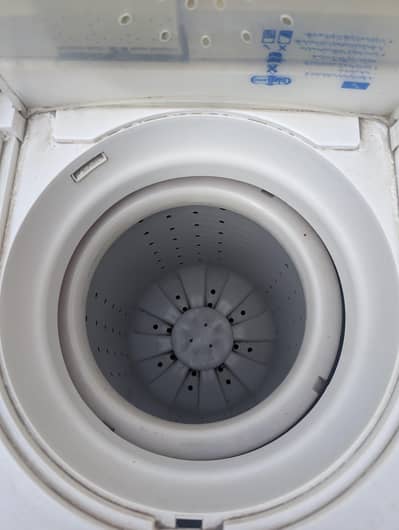 washing and dryer machine
