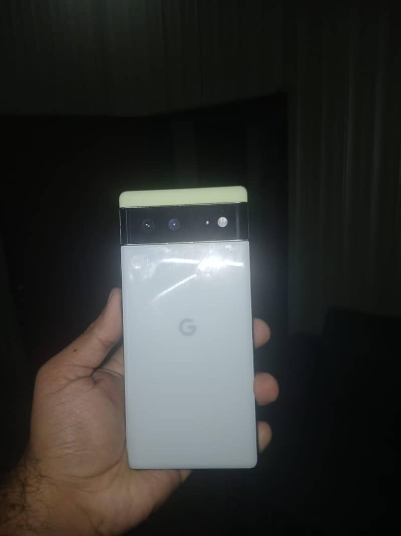 Google Pixel 6 0