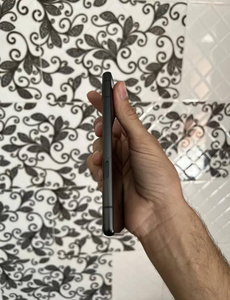 Google Pixel 7a 3