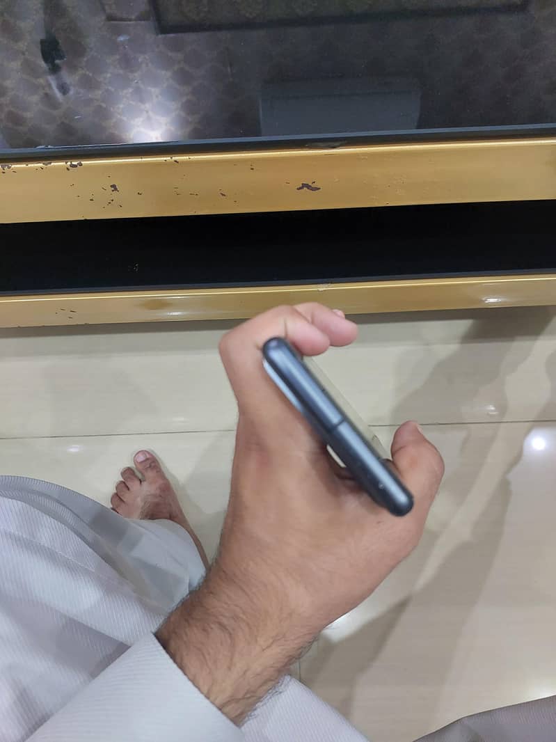 Google Pixel 7 4