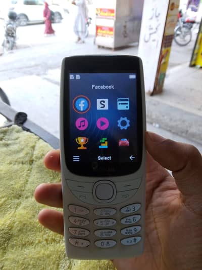Nokia 8210
