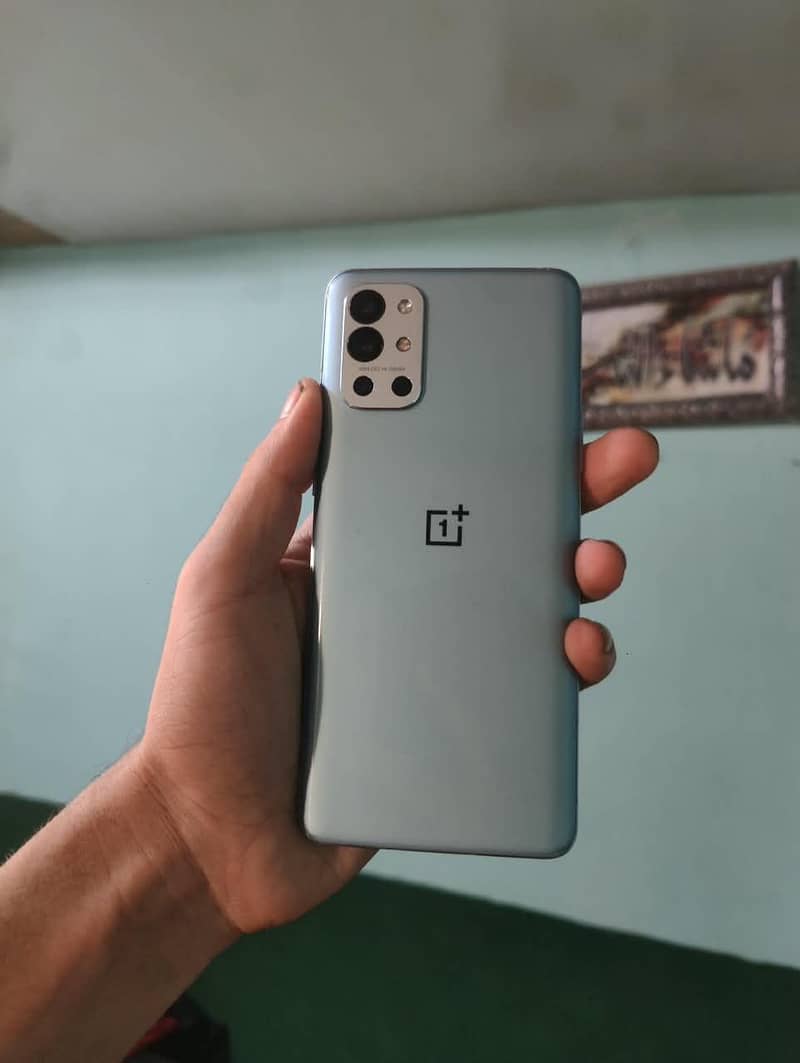 One Plus 9R 2