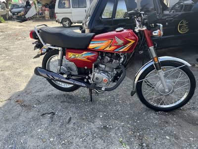 Honda 125 Islamabad num  2026 model