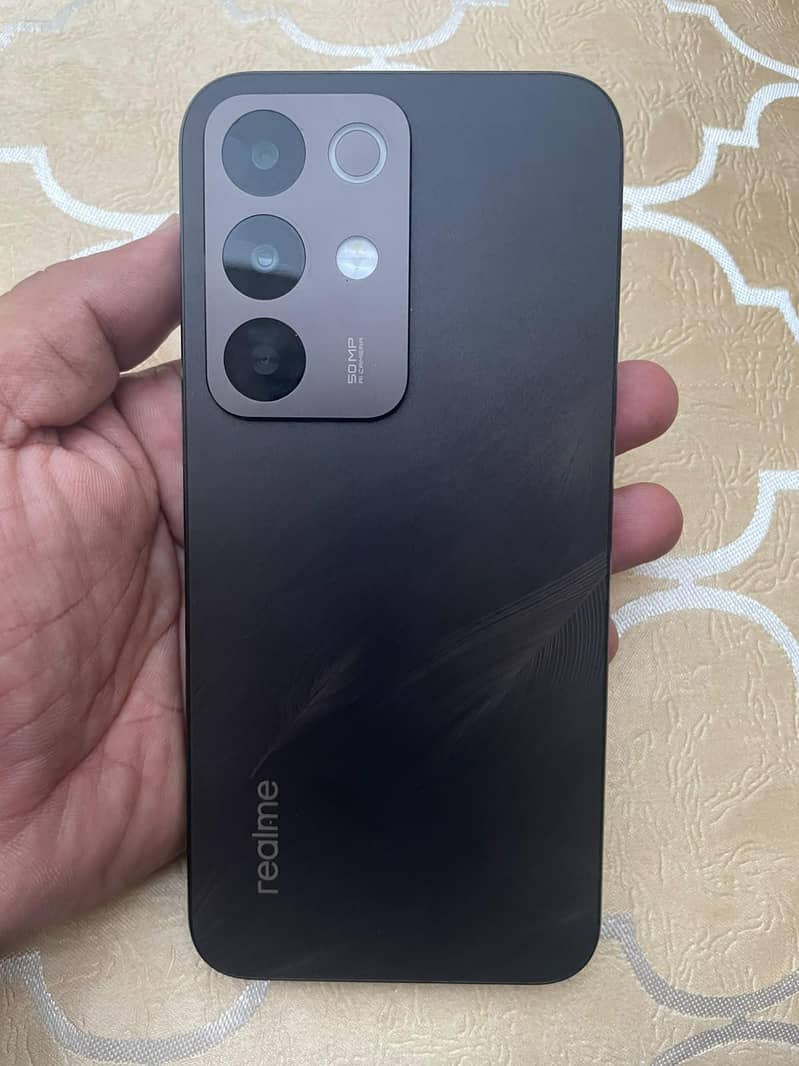 Realme c85 1