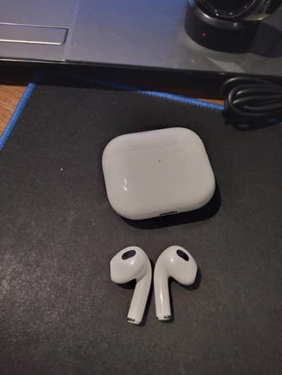 Apple AirPods (3rd Gen)