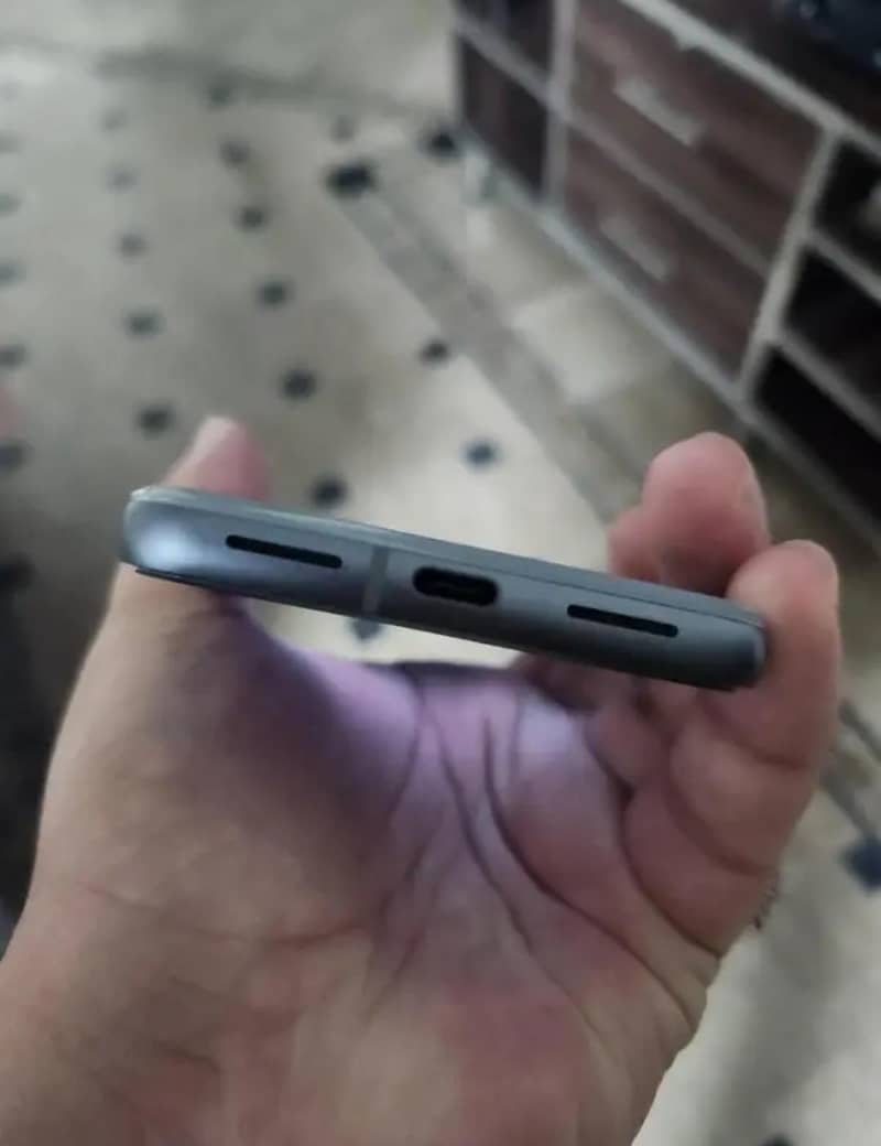 Google Pixel 8 1
