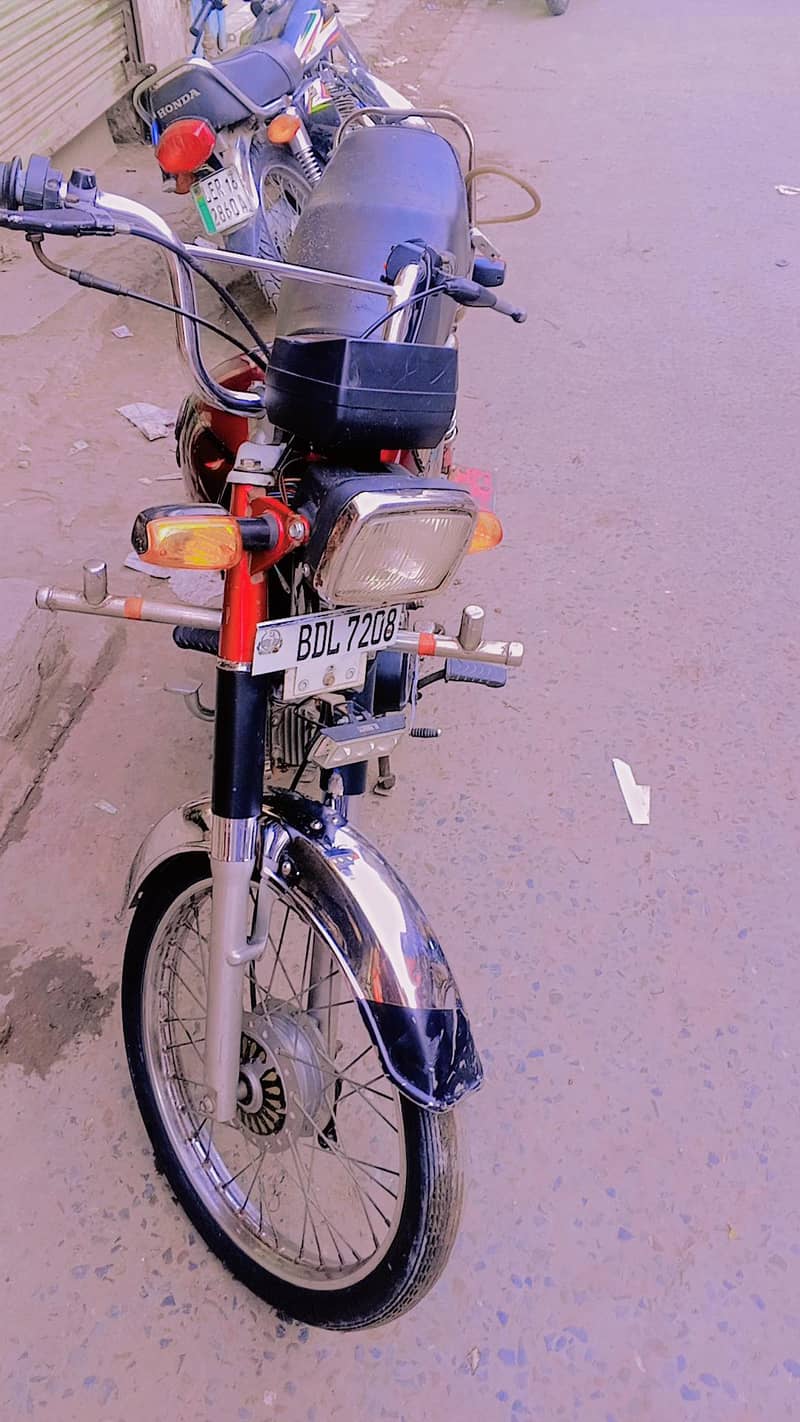 crown 2022 model 0