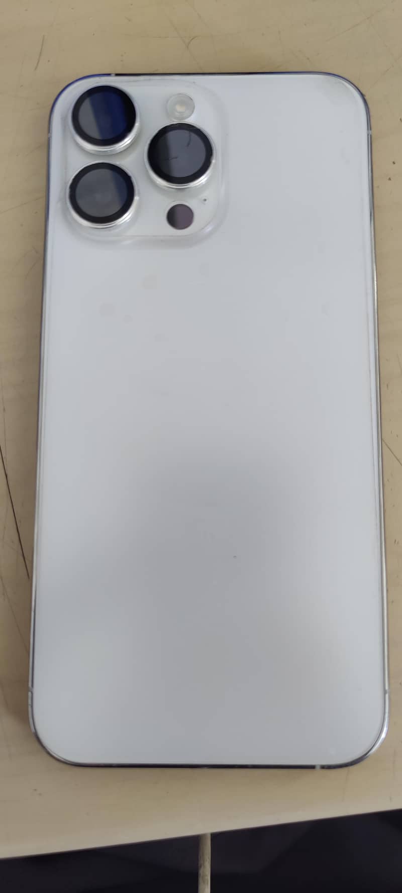 Apple iPhone 14 Pro Max 1