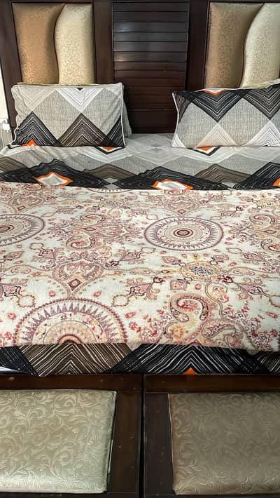 premium king size bed with extra cloths store space