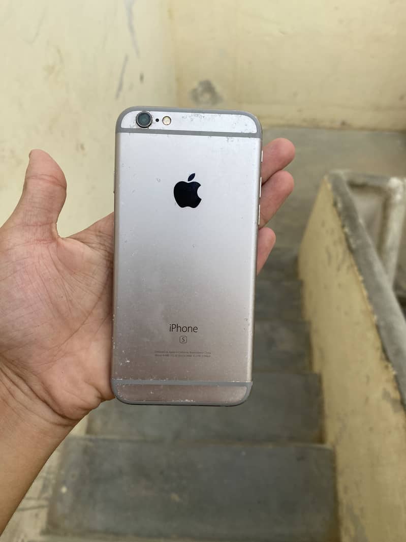 Apple iPhone 6S 2
