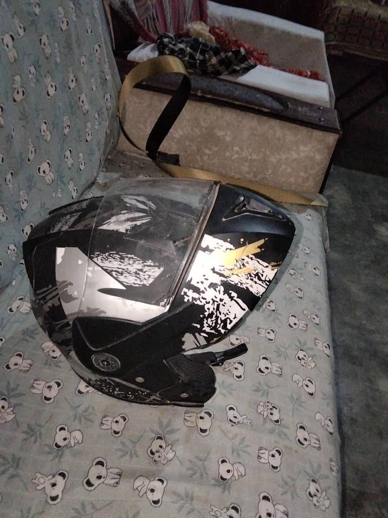 flip open face vector halmet 0