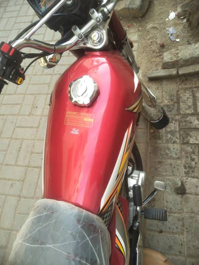 Honda cg125 seald engine new condition original km used