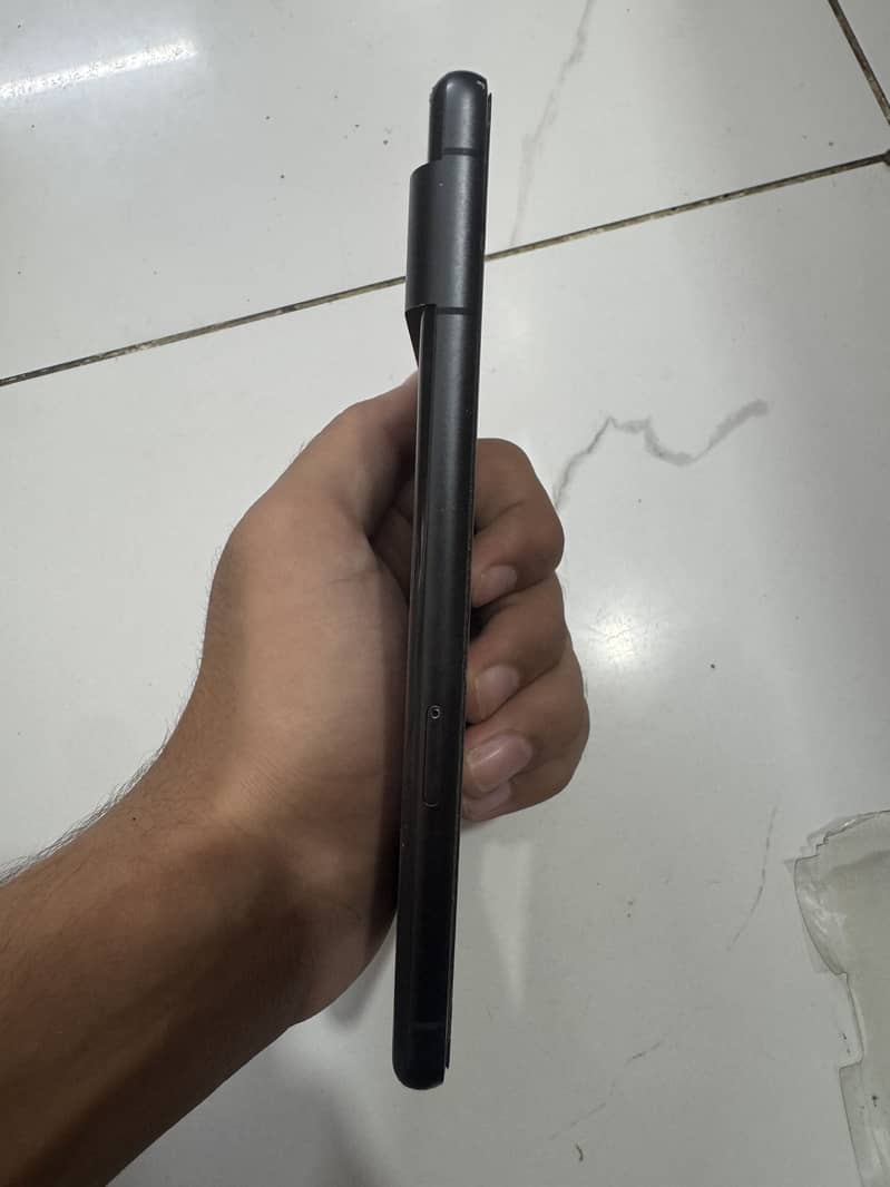 Google Pixel 7 3