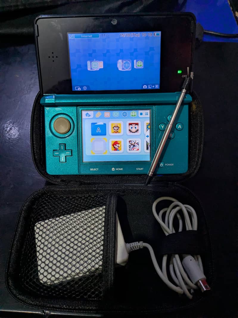 Nintendo 3DS [Soft Modded] 0