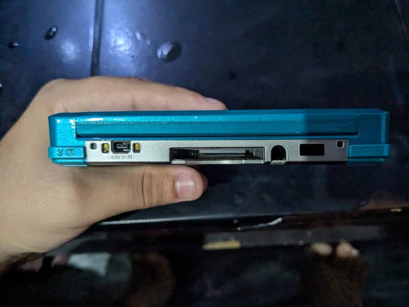 Nintendo 3DS [Soft Modded] 8