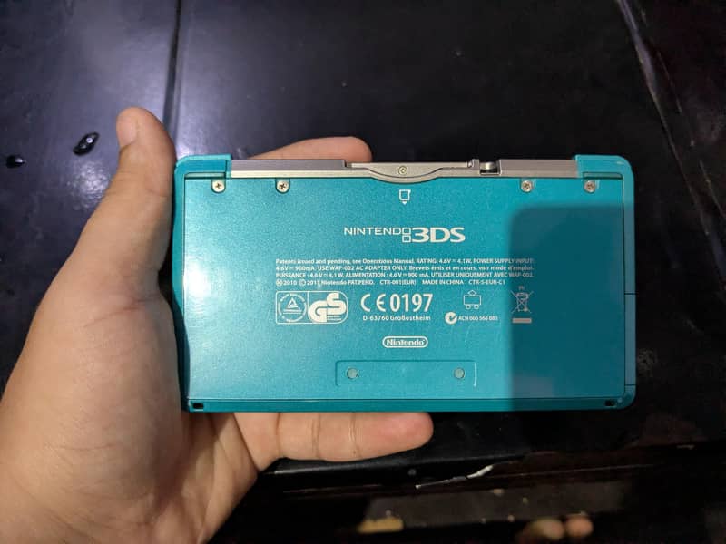 Nintendo 3DS [Soft Modded] 9