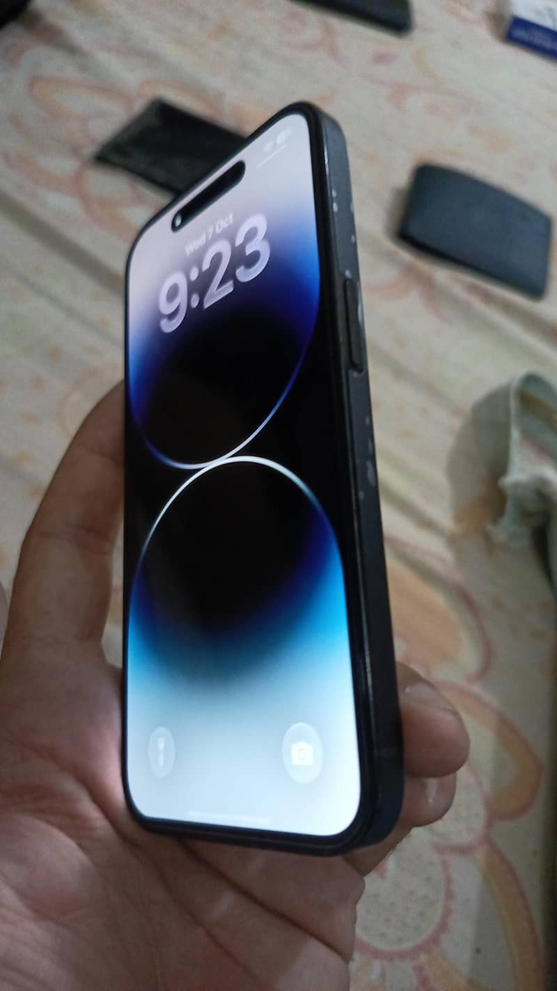 Apple iPhone 14 Pro 2