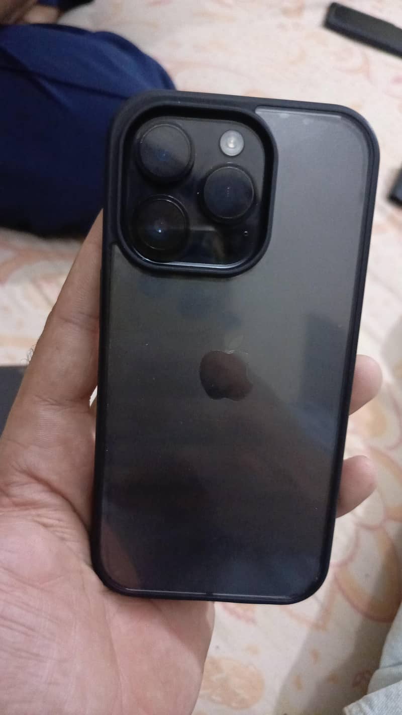 Apple iPhone 14 Pro 4