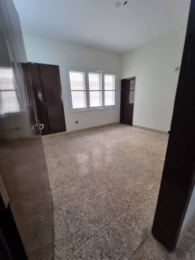 House For Sale 240 Square Yard G+1 Demolish