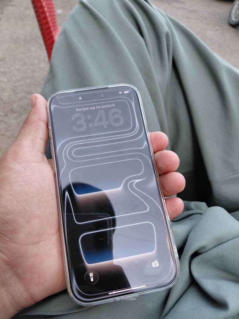 Apple iPhone 17 Pro Max 0