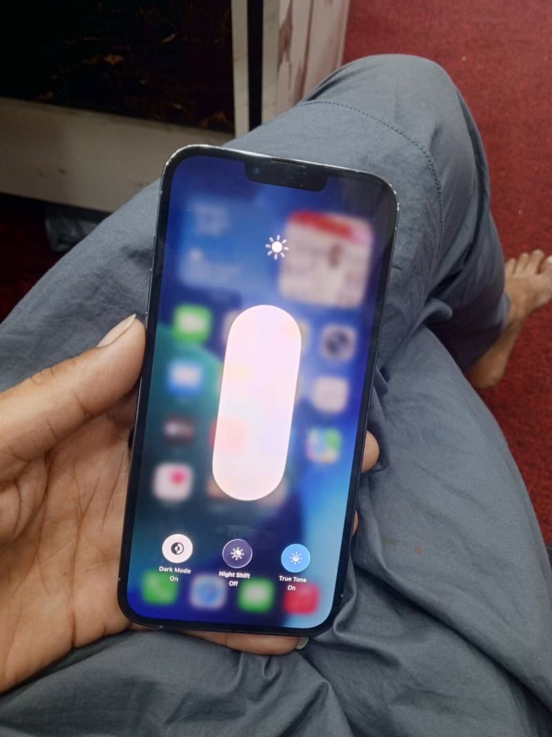 Iphone 13 pro max 6