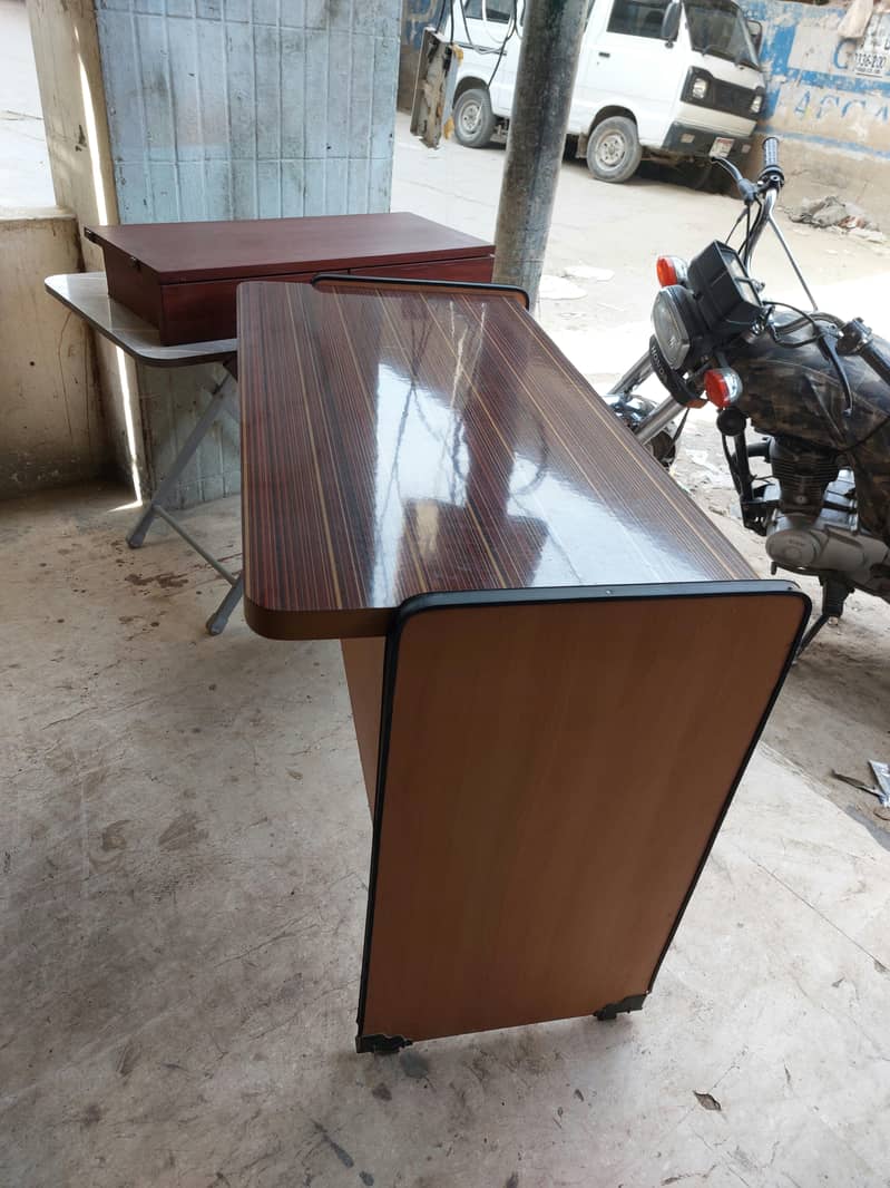 Office table 2